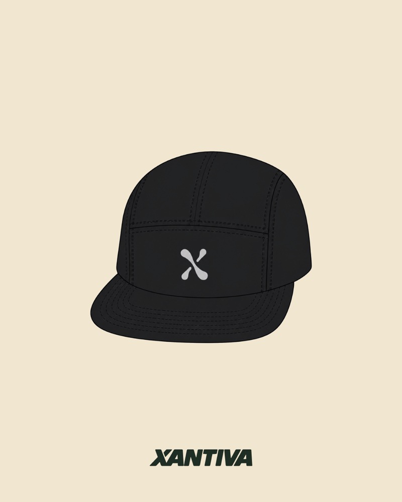 Dark running cap with the Xantiva symbol