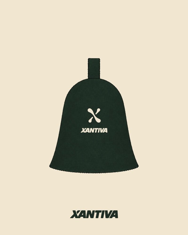 Green felt sauna hat with the Xantiva symbol